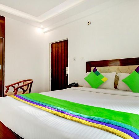 Treebo The Sai Leela Suites R T Nagar 班加罗尔 外观 照片