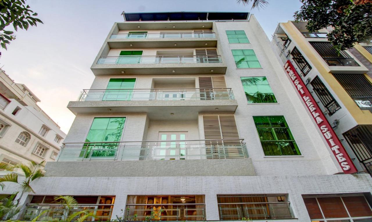 Treebo The Sai Leela Suites R T Nagar 班加罗尔 外观 照片