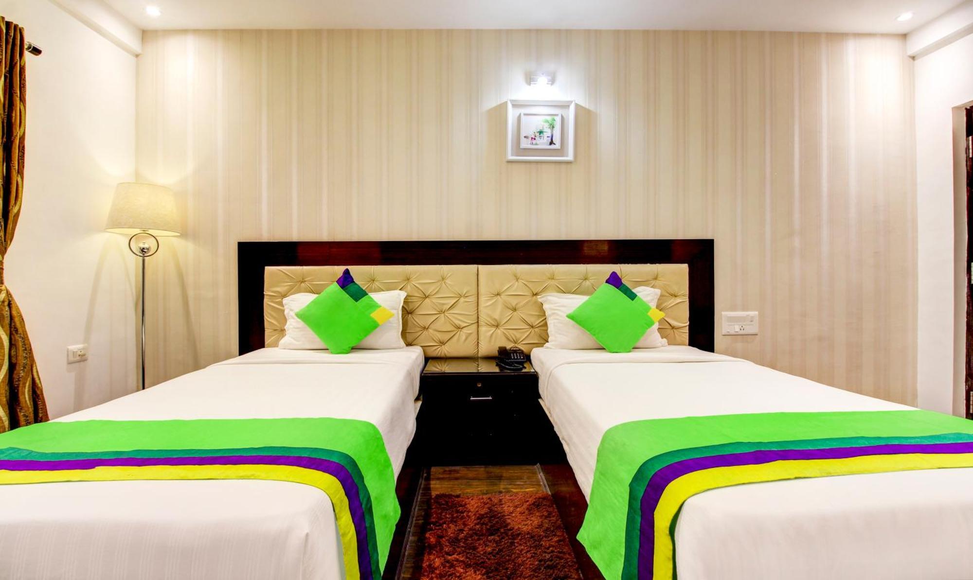 Treebo The Sai Leela Suites R T Nagar 班加罗尔 外观 照片