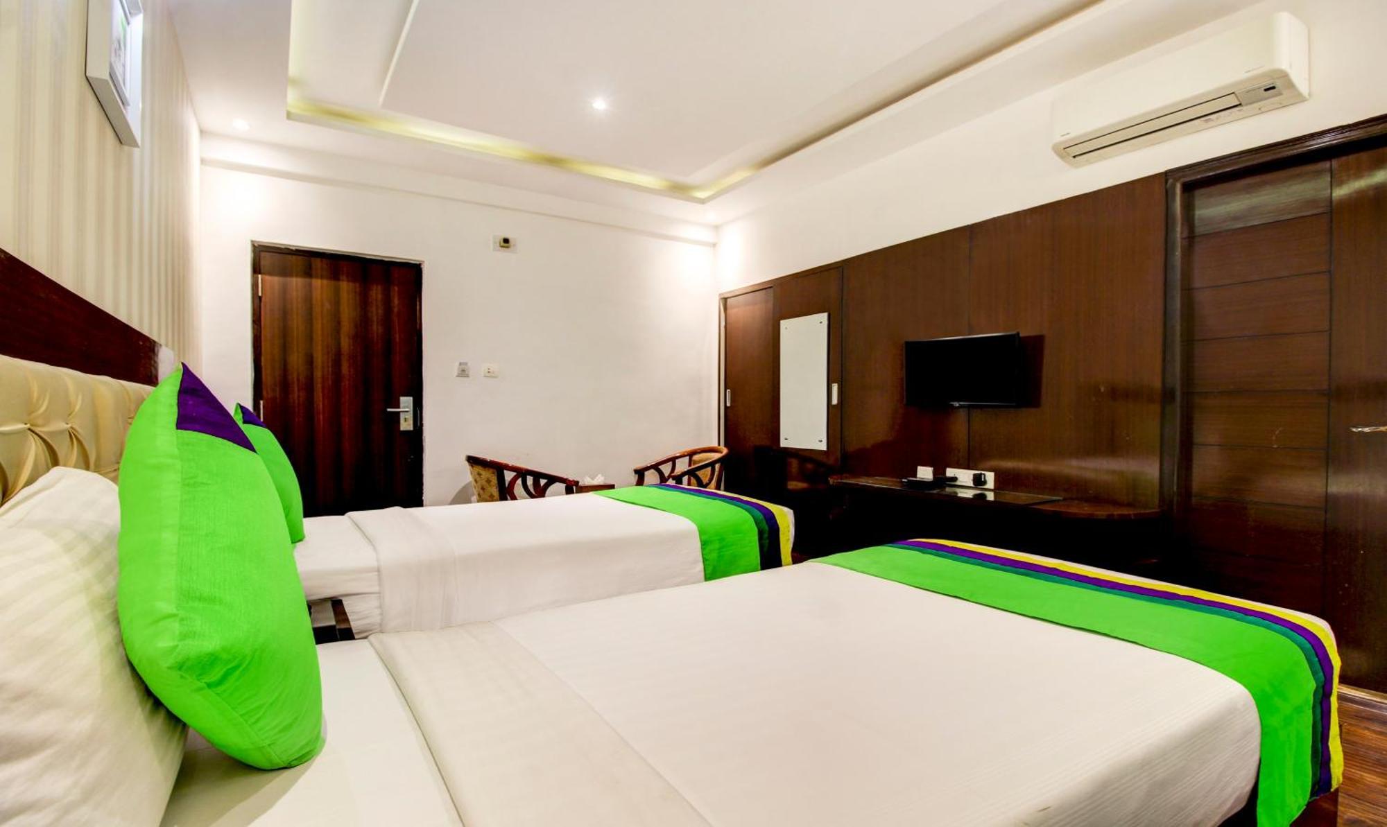 Treebo The Sai Leela Suites R T Nagar 班加罗尔 外观 照片